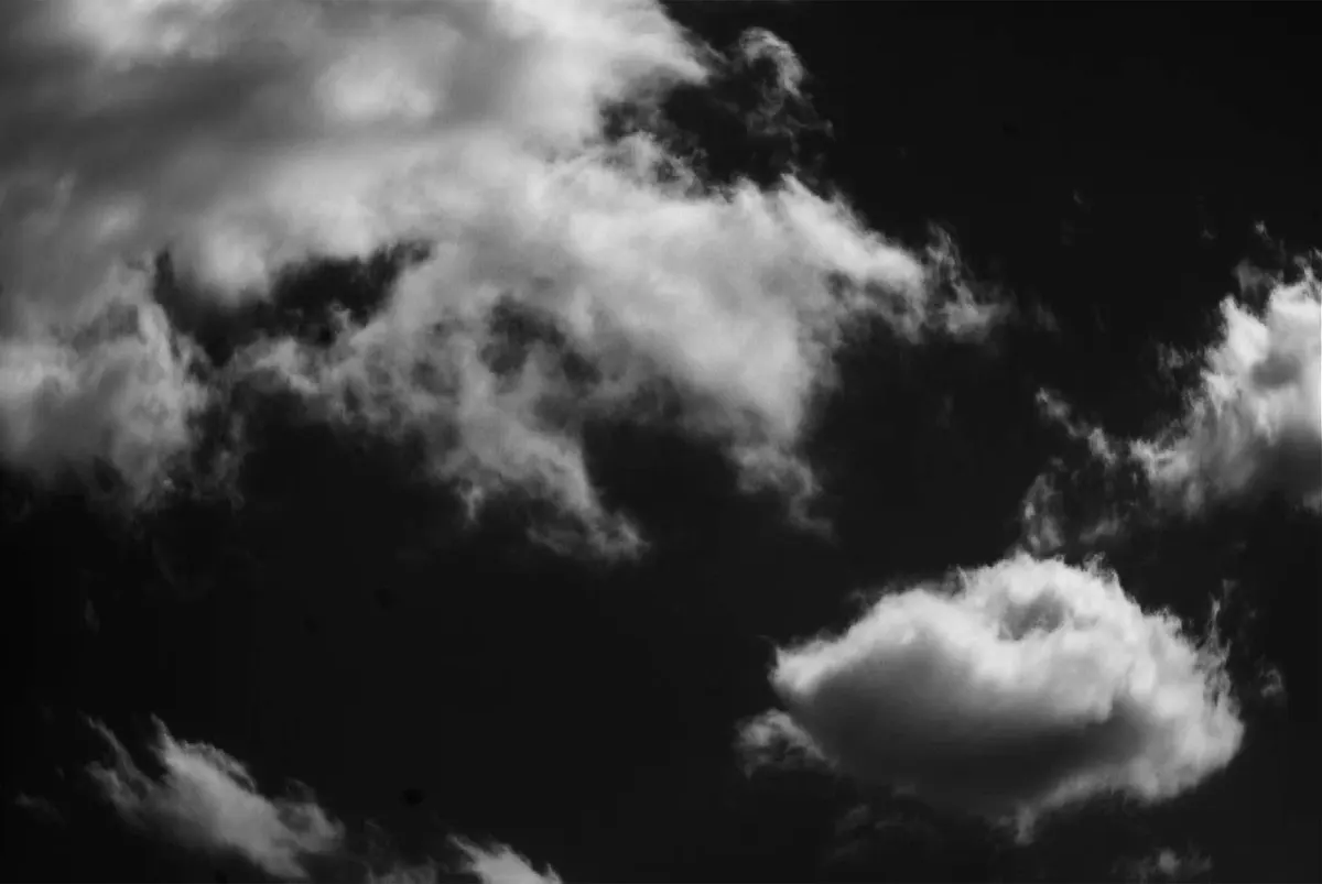 Fracture (i) Clouds Gallery Image 3