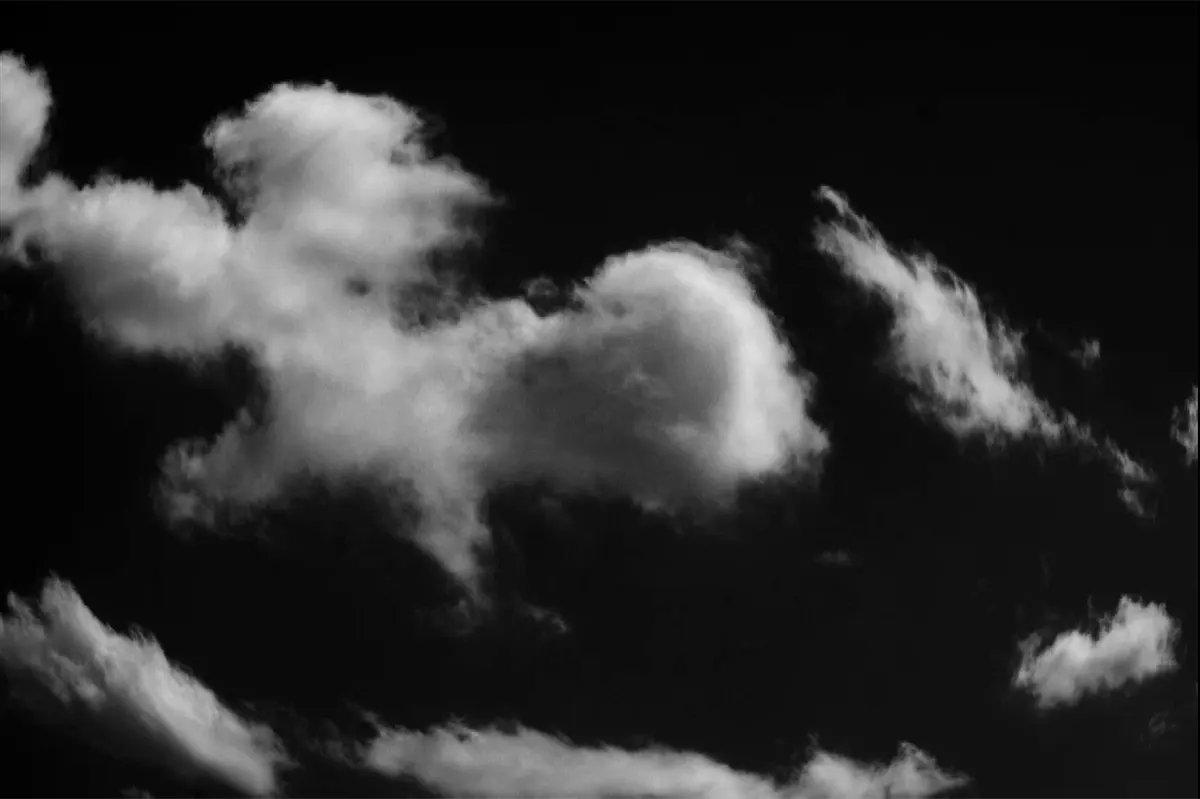 Fracture (i) Clouds Gallery Image 5