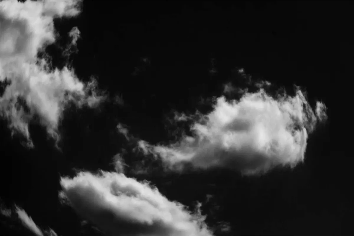 Fracture (i) Clouds Gallery Image 7