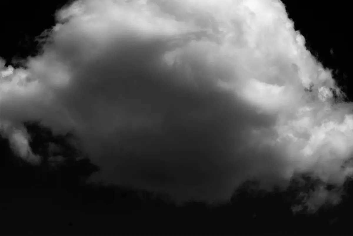 Fracture (i) Clouds Gallery Image 11