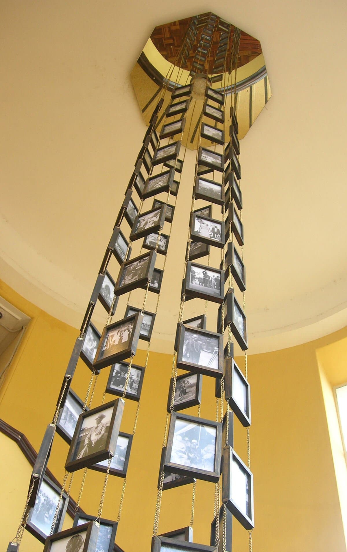 Infinity: Flashes of the Past Gallery Image 1